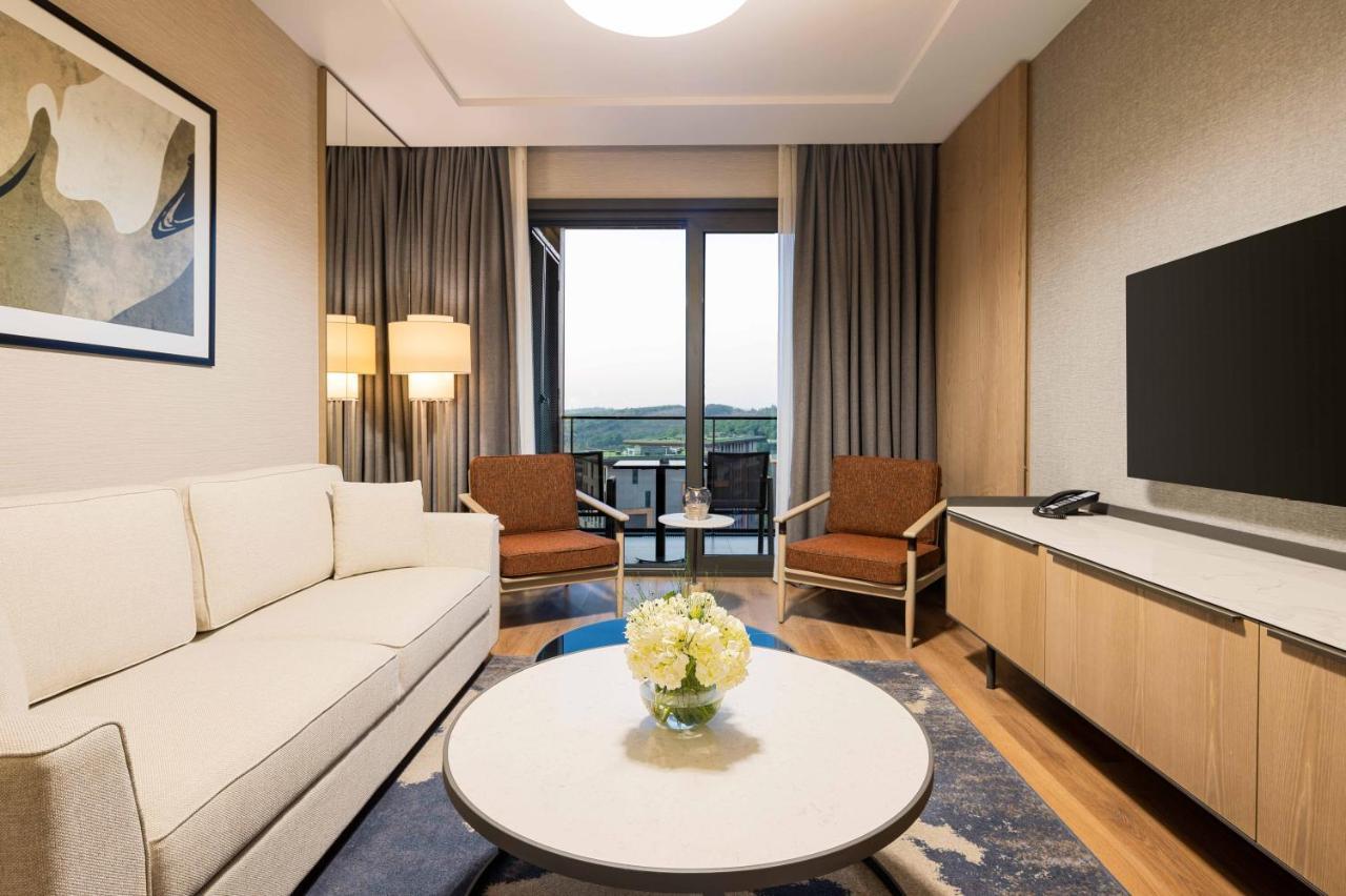 Movenpick Living Istanbul Camlivadi Hotel Exterior photo